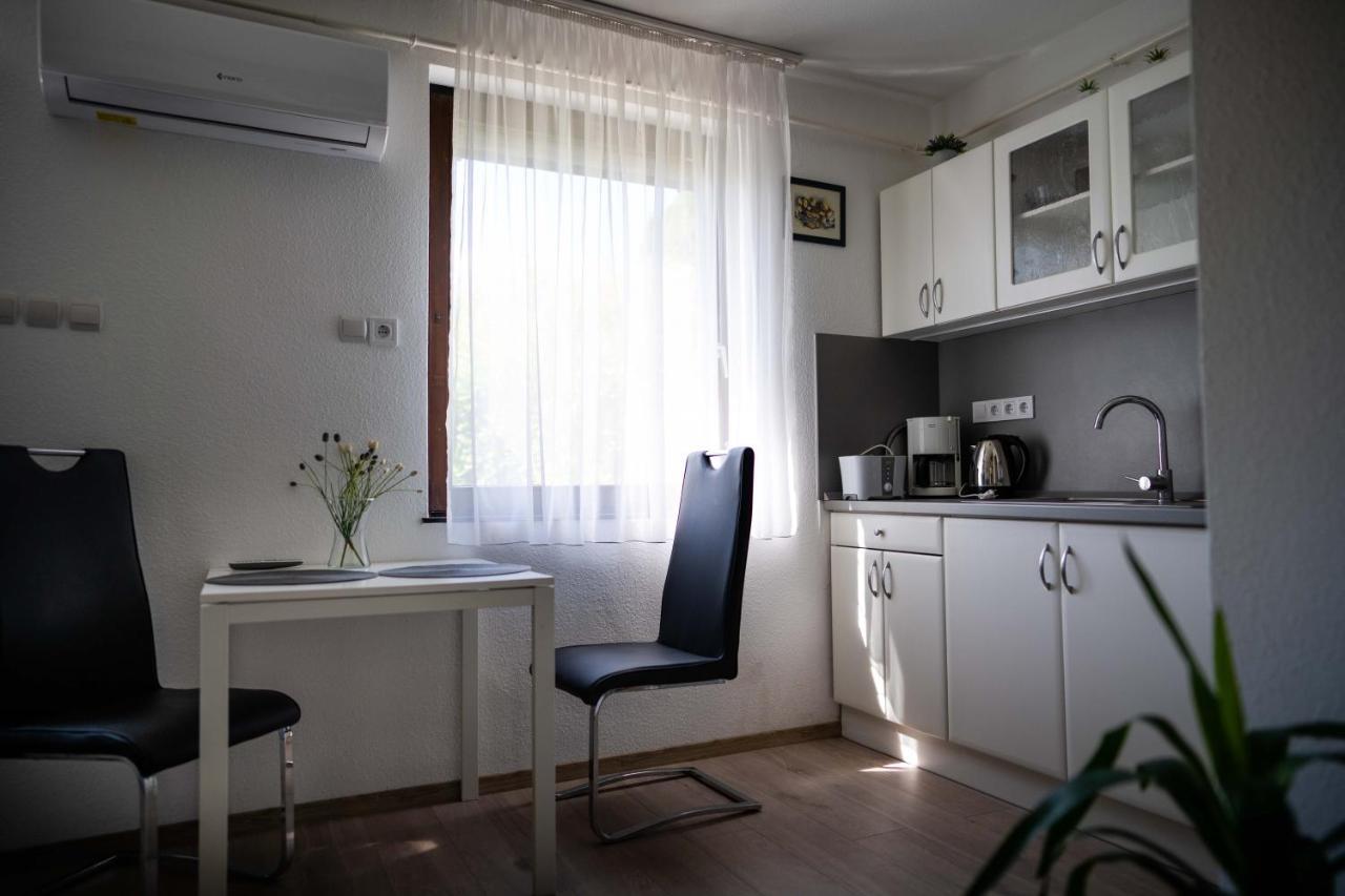 Marietta Apartman เฮวิซ ภายนอก รูปภาพ